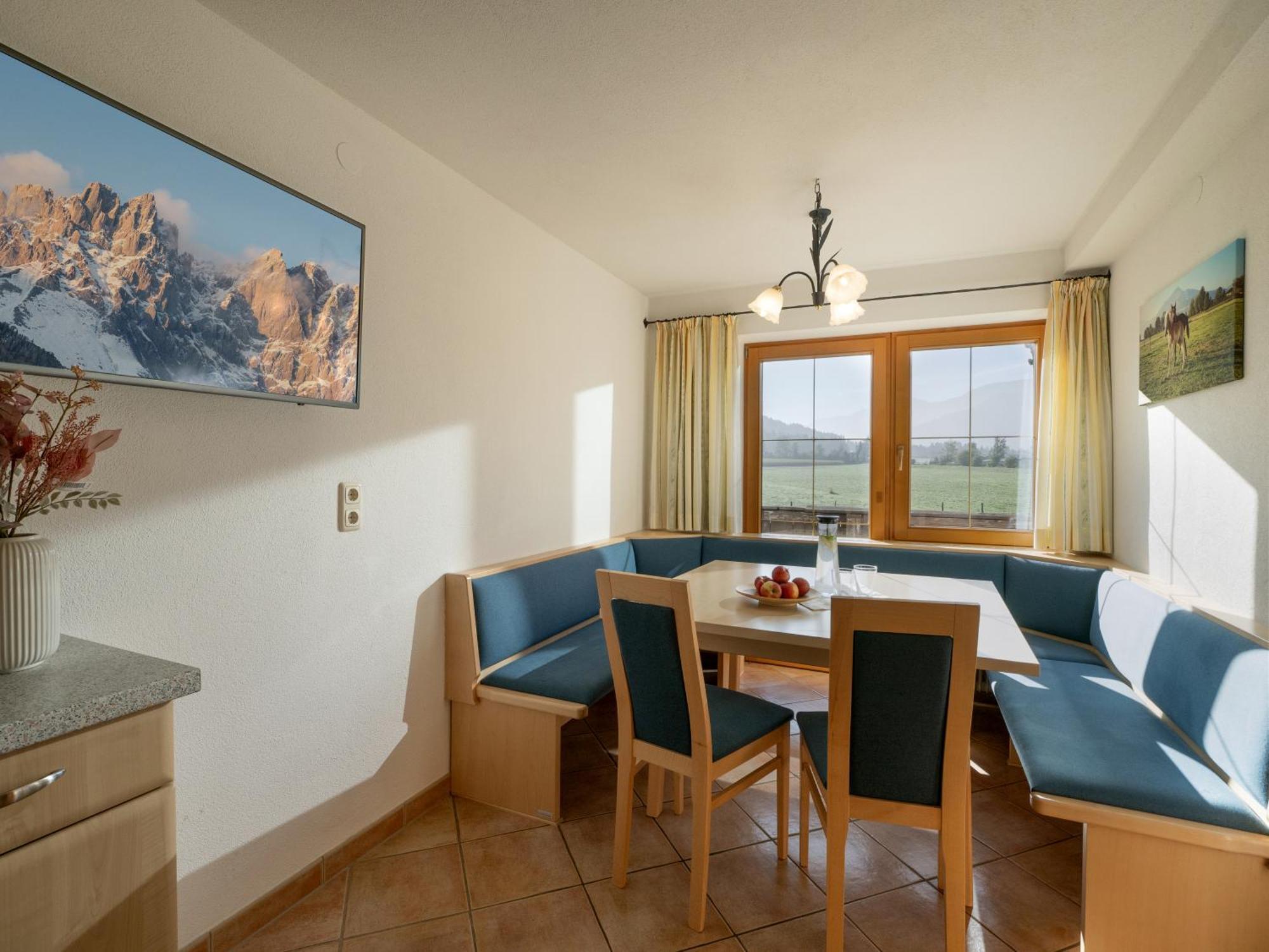 Apartment-Pension Schmiedererhof サンクト・ジョアン・イン・チロル エクステリア 写真