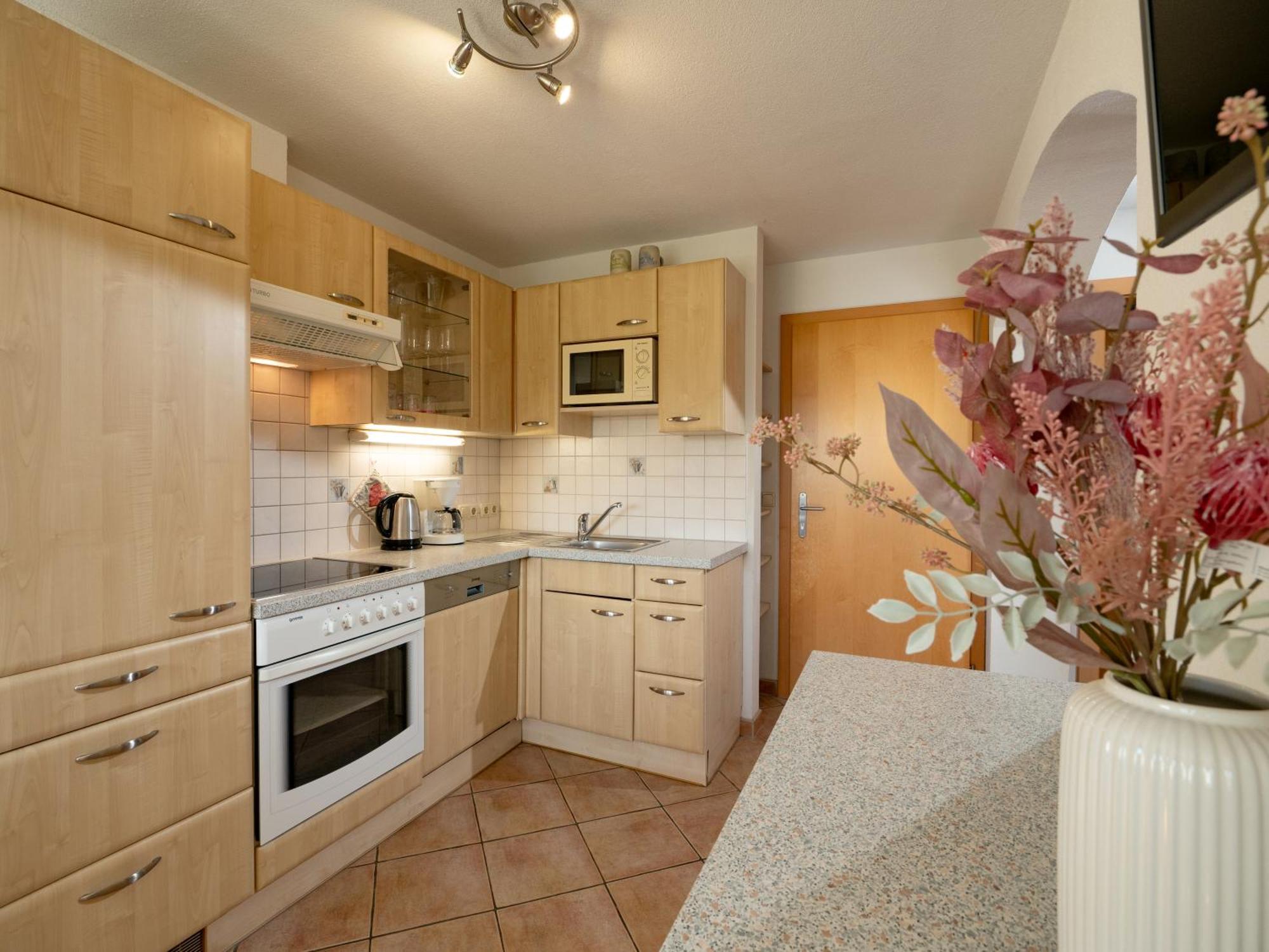 Apartment-Pension Schmiedererhof サンクト・ジョアン・イン・チロル エクステリア 写真